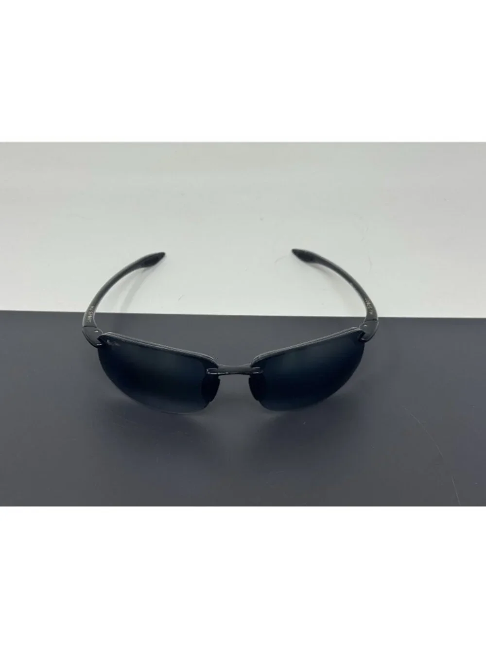 Maui Jim Ho'okipa MJ407-02 Sunglasses 64-17-130 Scratches On Lenses